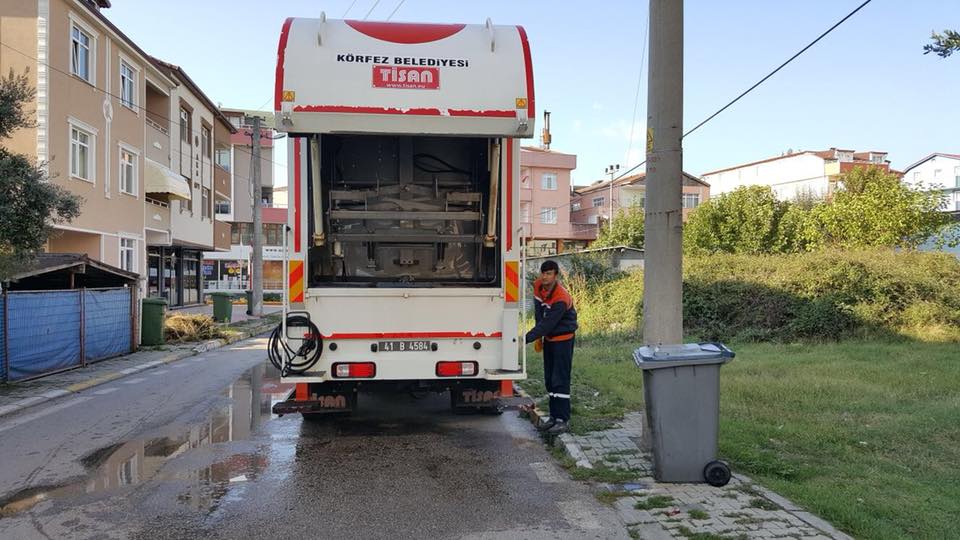 p Konteynrlar Ykanyor