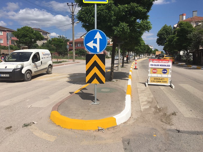 Krfezde kaldrmlar renklendi