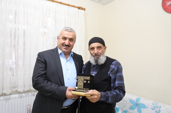 Bakan Barandan Haclara Ziyaret