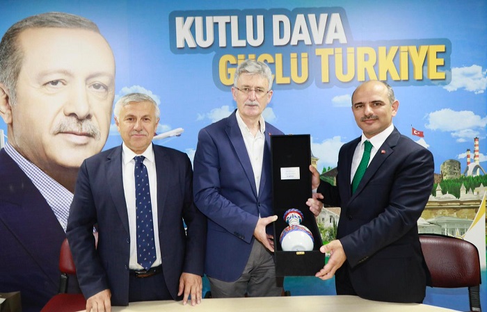 Bakan Stten Ellibee Hayrl Olsun