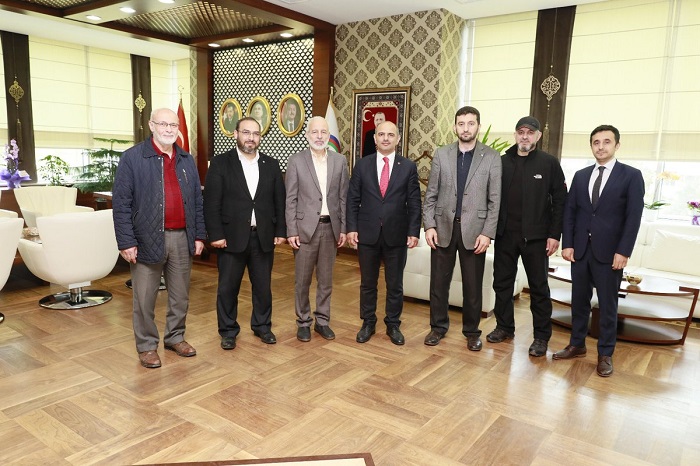 St, "Temel Ama nsana Dokunmak"