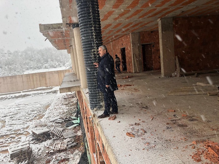 LMTEPEDE DOA LE  E SPOR KOMPLEKS