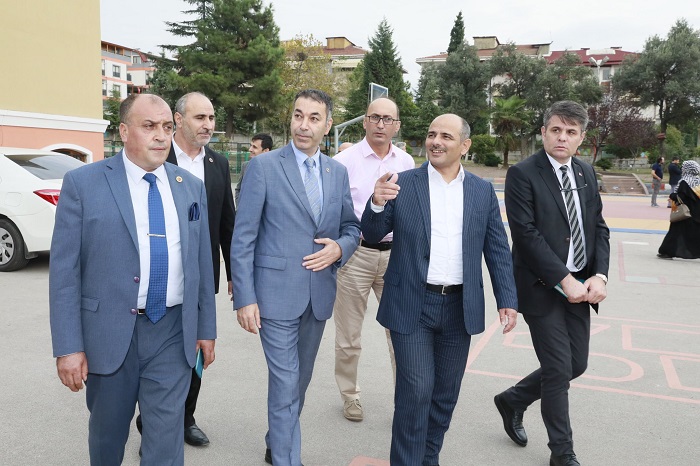 Eitime Desteimiz Her Zaman Srecek