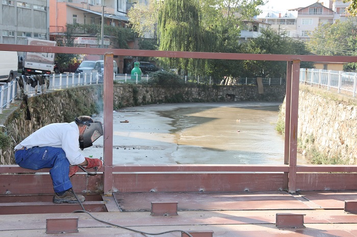 Aaderede Trafii Rahatlatacak alma