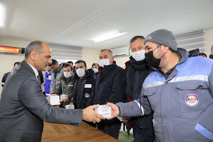 Bakan Stten personele kandil ve  aylar kutlamas