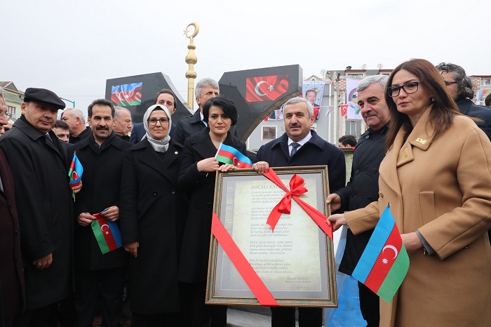 Bakan Barandan Hocal in iir