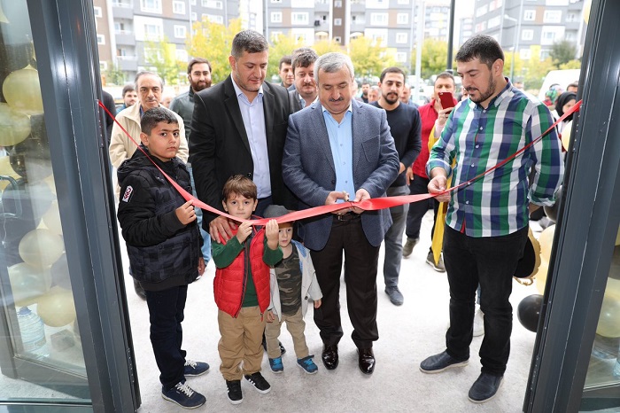 EKMEK DNYASINI BAKAN BARAN ATI
