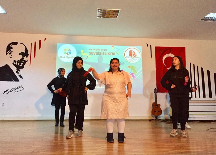 Krfezli renciler Engel Tanmad