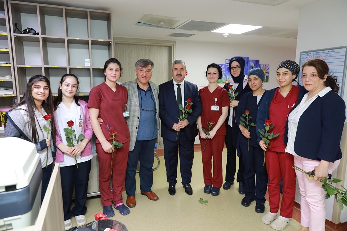 Mesleinizin temelinde sevgi ve sayg yatar