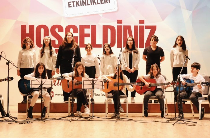 Krfez Sanat Merkezinden Muhteem Etkinlik