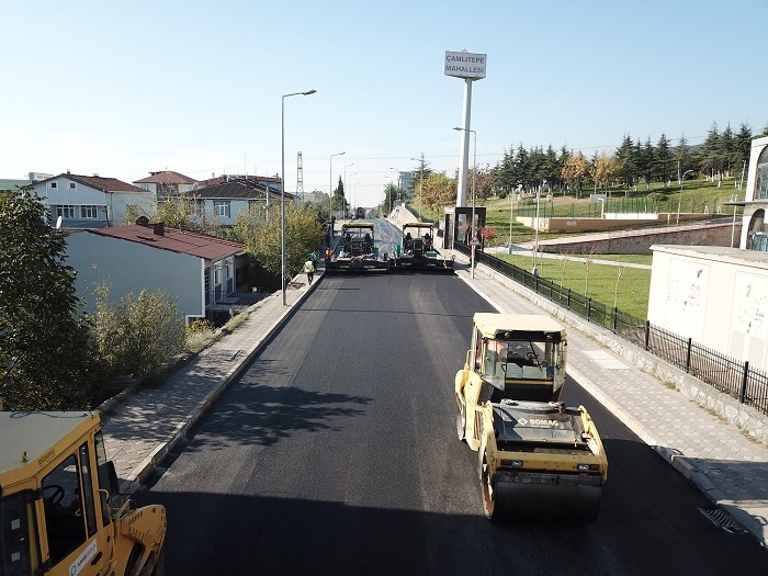 Yunus Emreye 3 Bin Ton Scak Asfalt