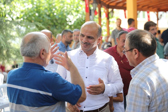 "Siz Mutlu Olduka, Biz Mutlu Oluyoruz"