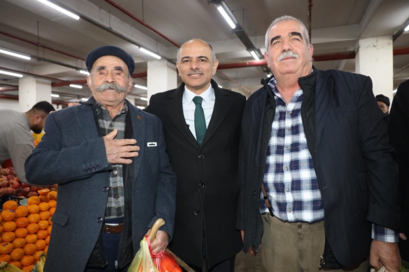 Bakan Stten Pazar Ziyareti
