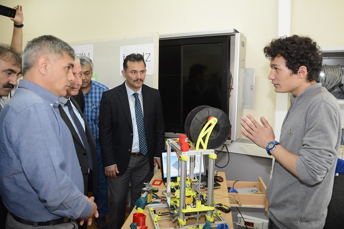 Krfezli renciler 3D Yazc retti